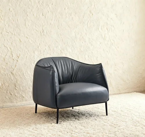 Daphne Lounge Chair