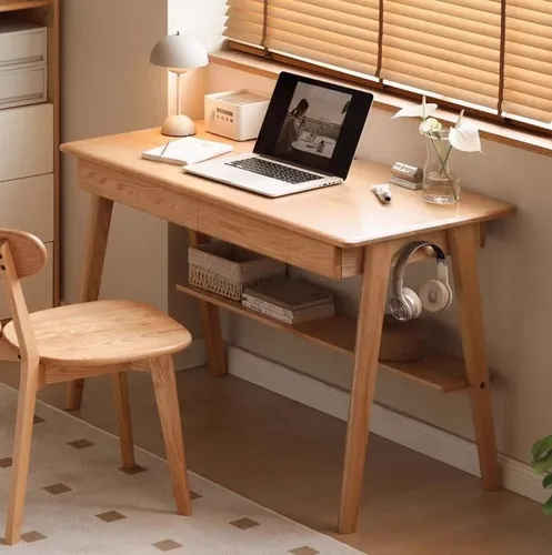 Selvaggia Desk