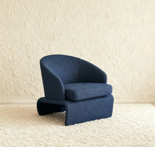 Daffodil Lounge Chair