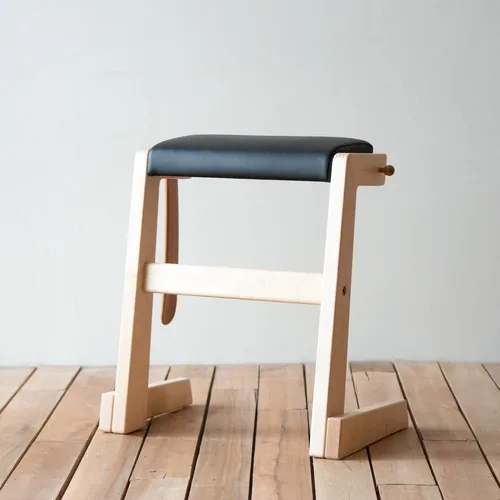 ISU Works - PAPYRUS PLUS Stool (with Shoehorn)